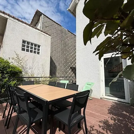 Charmante Maison Avec 3 Places De Parking Βίλα