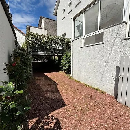 Villa Charmante Maison Avec 3 Places De Parking *